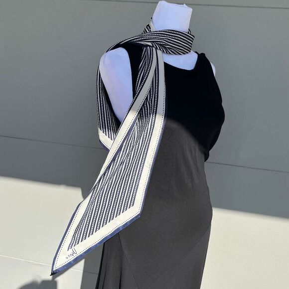 Vintage 70s Vera Neumann Long Mod Scarf Navy & White Geometric Stripes - Picture 2 of 6